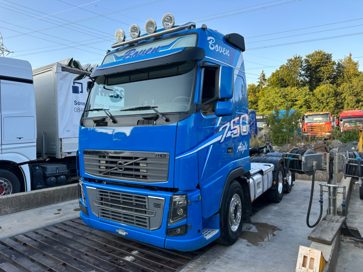 VOLVO FH16-750 6x4 - Tractor unit: picture 1 VOLVO FH16-750 6x4 - Tractor unit: picture 1