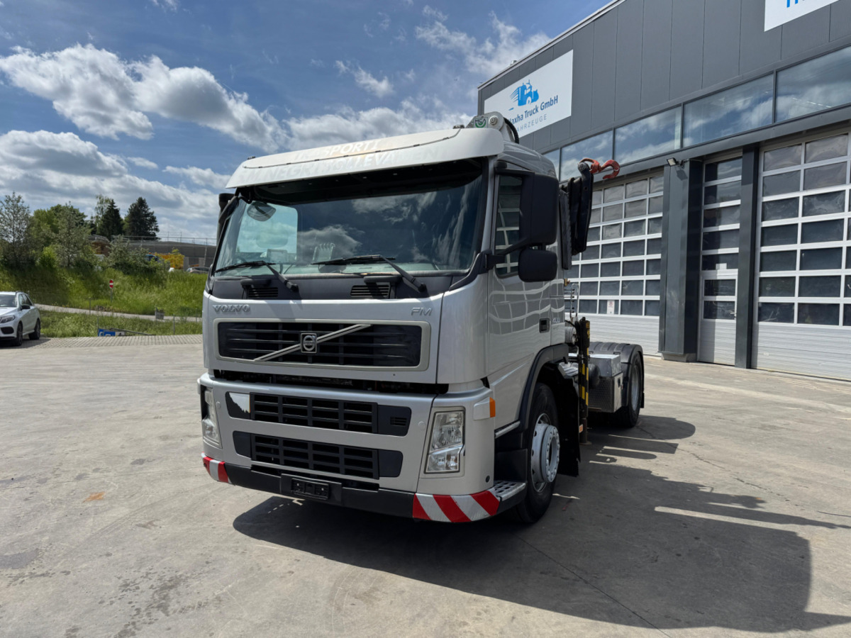 VOLVO FM-400 4x2 Bonfiglioli 15000-4 - Crane truck: picture 2 VOLVO FM-400 4x2 Bonfiglioli 15000-4 - Crane truck: picture 2