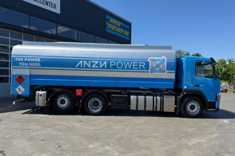 Volvo FM-500 6x2 Tankwagen - Tank truck: picture 5 Volvo FM-500 6x2 Tankwagen - Tank truck: picture 5