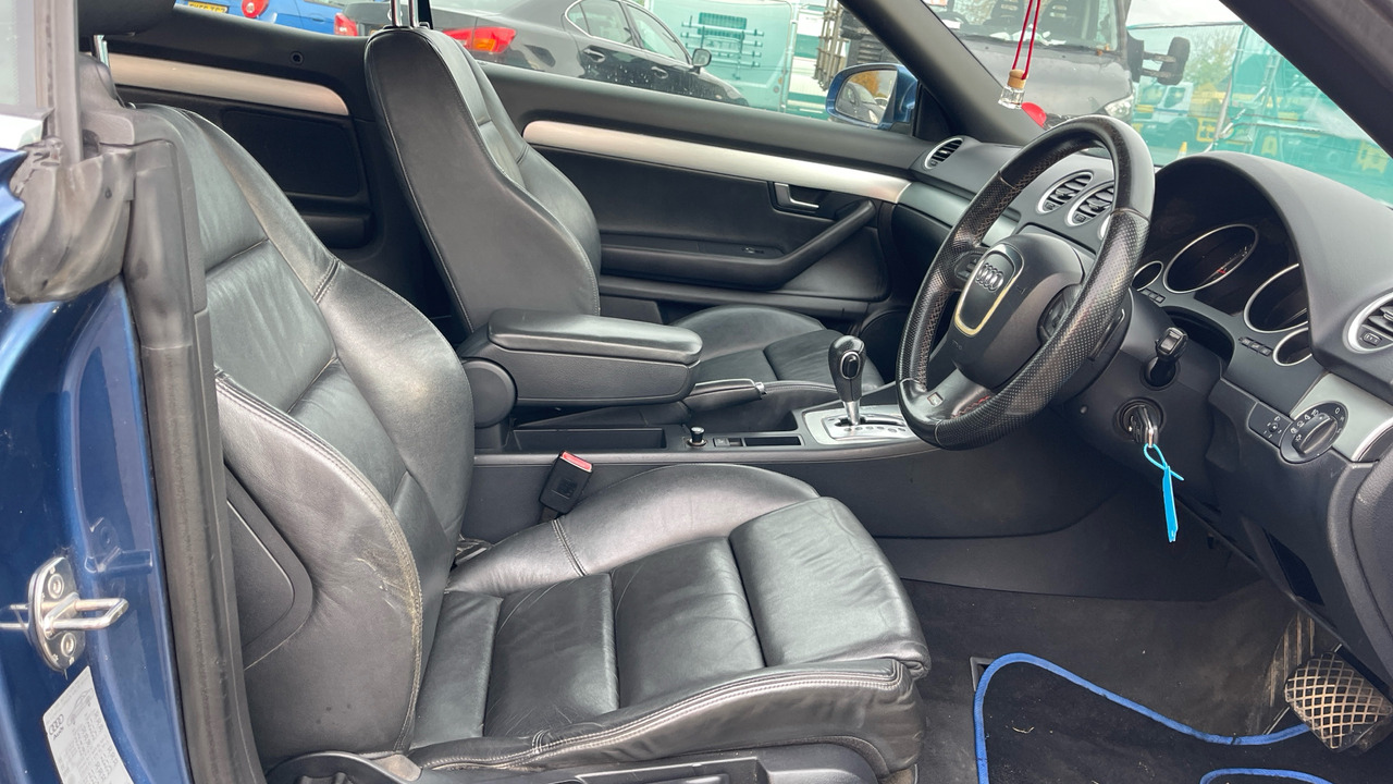 AUDI A4 2.0 TDI - Car: picture 5 AUDI A4 2.0 TDI - Car: picture 5