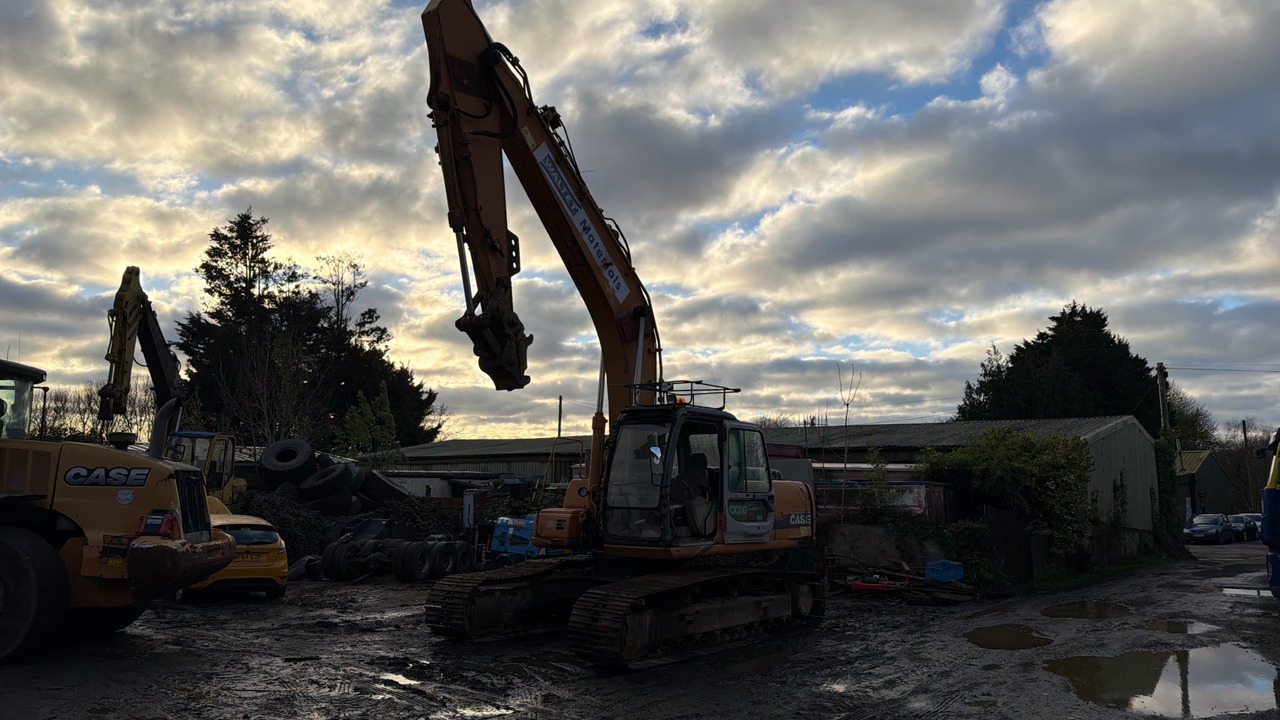 CASE CX210 - Crawler excavator: picture 1 CASE CX210 - Crawler excavator: picture 1