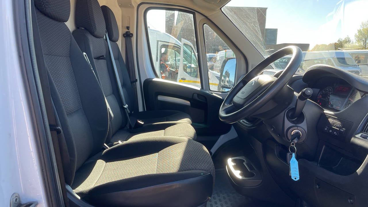 Citroen Relay 35 2.2 BLUE HDI 140PS - Panel van: picture 5 Citroen Relay 35 2.2 BLUE HDI 140PS - Panel van: picture 5