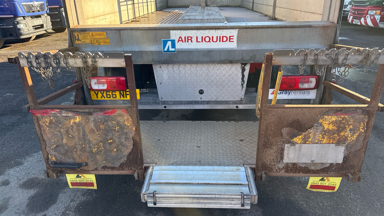 Dropside/ Flatbed truck DAF CF 330: picture 6 Dropside/ Flatbed truck DAF CF 330: picture 6