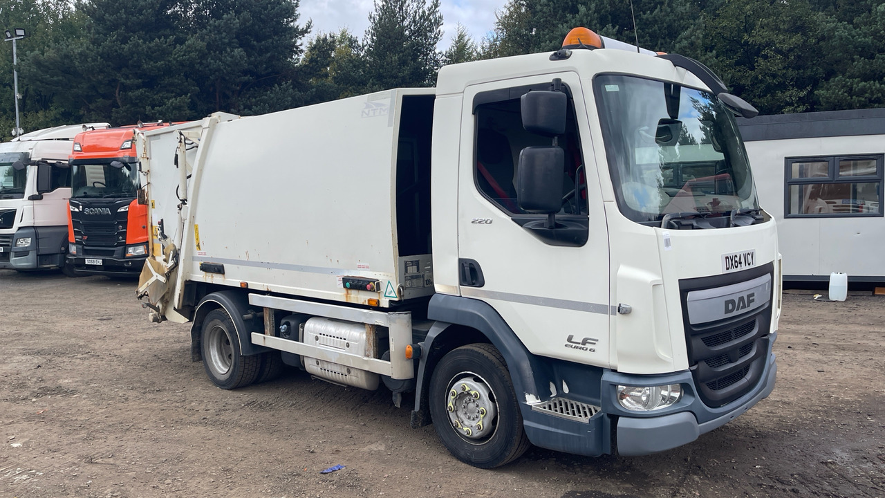 DAF LF 220 - Garbage truck: picture 1 DAF LF 220 - Garbage truck: picture 1