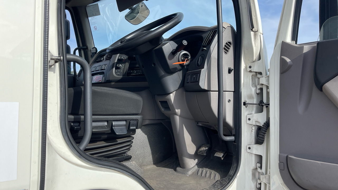 DAF LF 260 - Box truck: picture 5 DAF LF 260 - Box truck: picture 5
