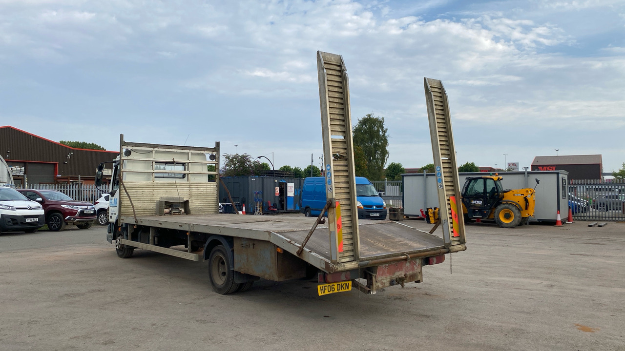 DAF LF 45.150 - Tow truck: picture 3 DAF LF 45.150 - Tow truck: picture 3