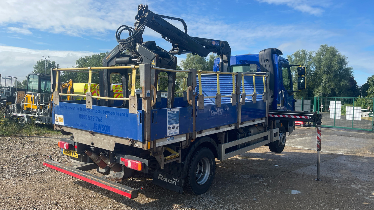 Daf LF 210 - Dropside/ Flatbed truck, Crane truck: picture 4 Daf LF 210 - Dropside/ Flatbed truck, Crane truck: picture 4