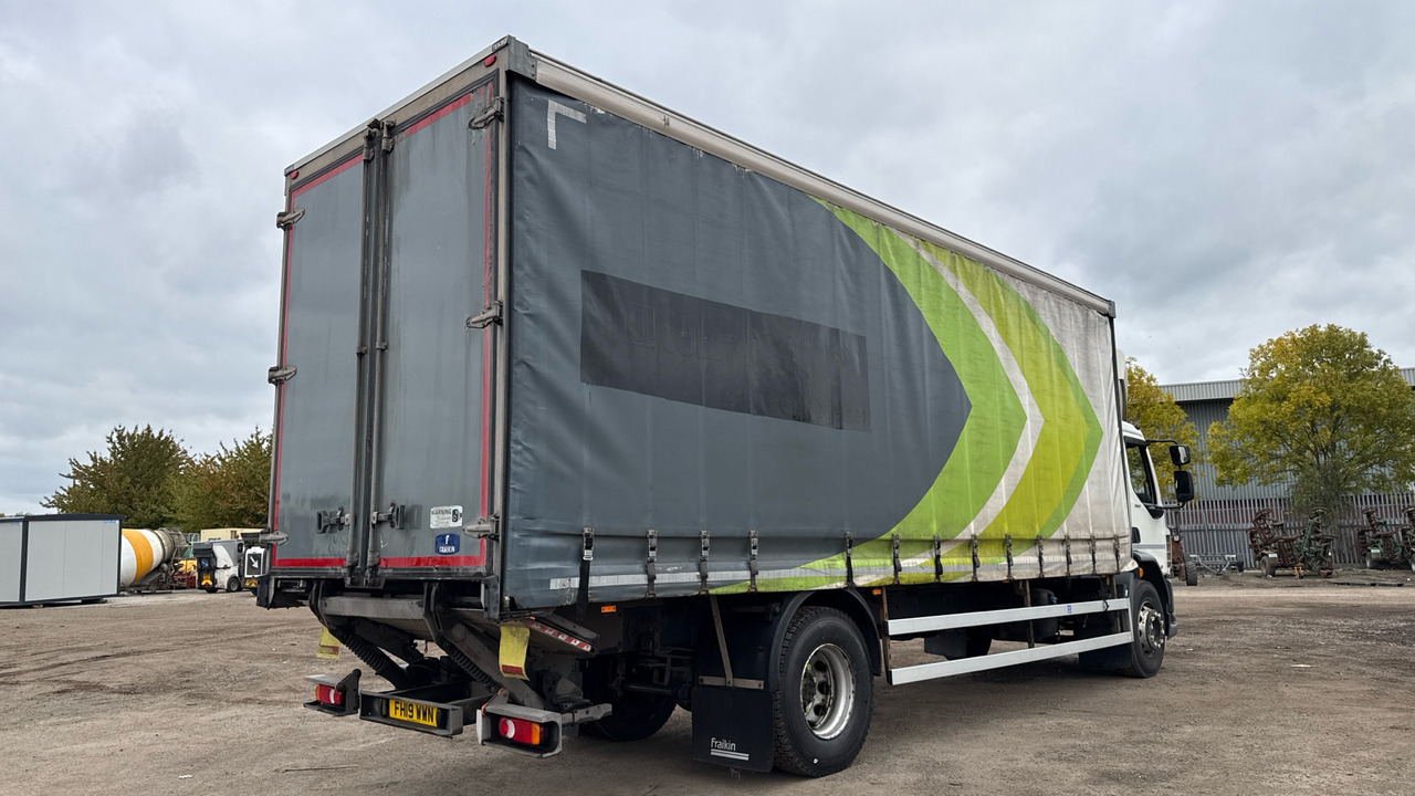 Daf LF 260 - Curtainsider truck: picture 4 Daf LF 260 - Curtainsider truck: picture 4