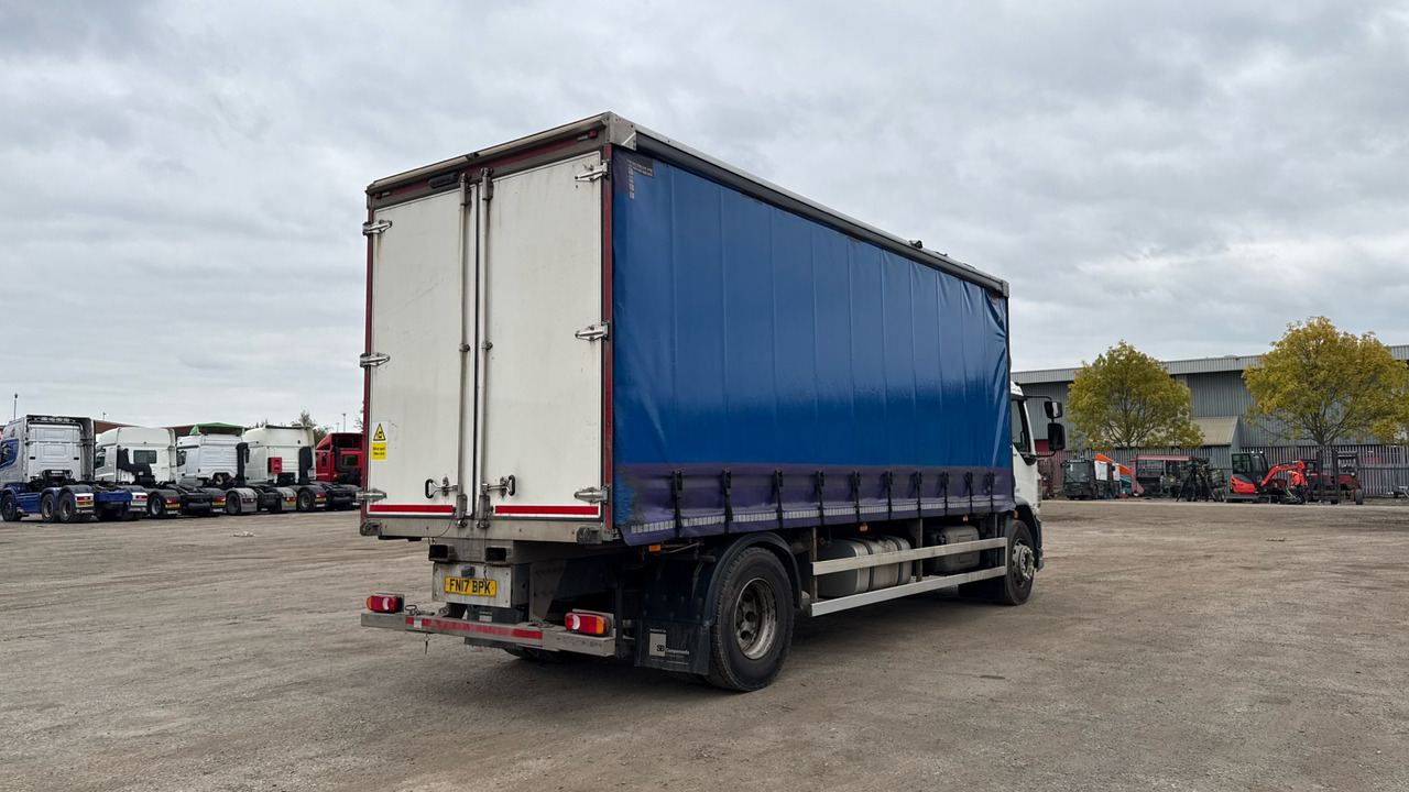 Daf LF 260 - Curtainsider truck: picture 4 Daf LF 260 - Curtainsider truck: picture 4
