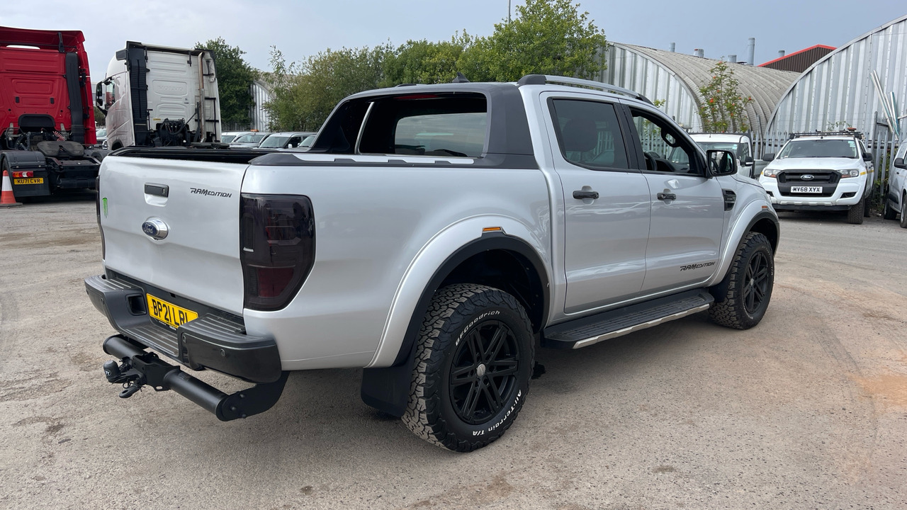 FORD RANGER 2.0 ECOBLUE WILDTRAK 213 - Pickup truck, Combi van: picture 4 FORD RANGER 2.0 ECOBLUE WILDTRAK 213 - Pickup truck, Combi van: picture 4
