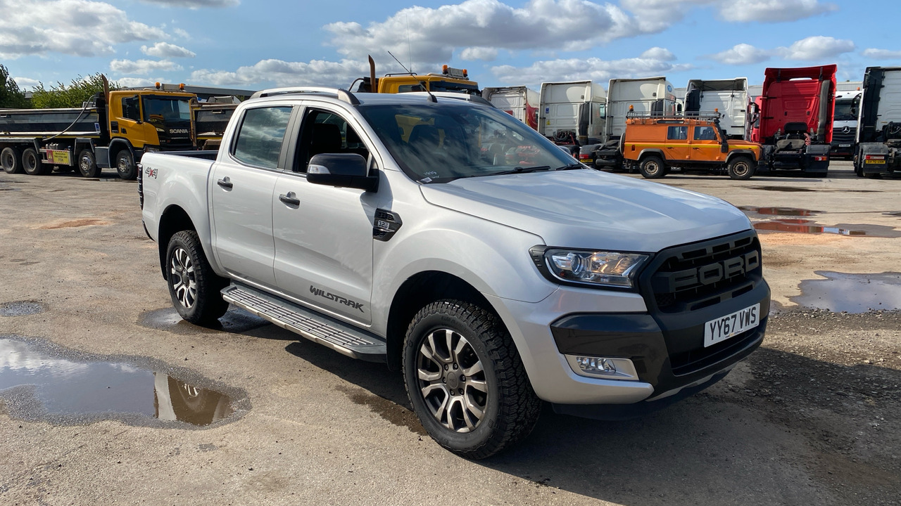 Ford Ranger Wildtrak 3.2 TDCi 200 - Pickup truck, Combi van: picture 1 Ford Ranger Wildtrak 3.2 TDCi 200 - Pickup truck, Combi van: picture 1