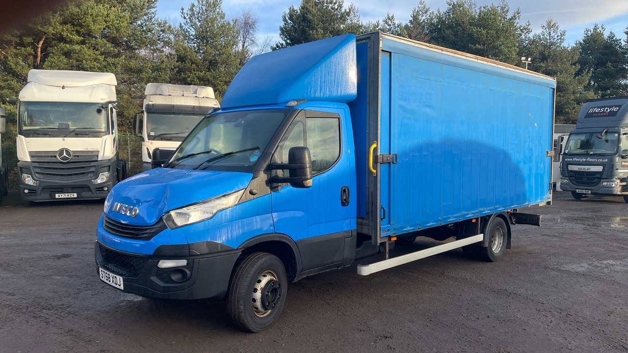IVECO DAILY 72-180 - Curtainsider truck: picture 2 IVECO DAILY 72-180 - Curtainsider truck: picture 2