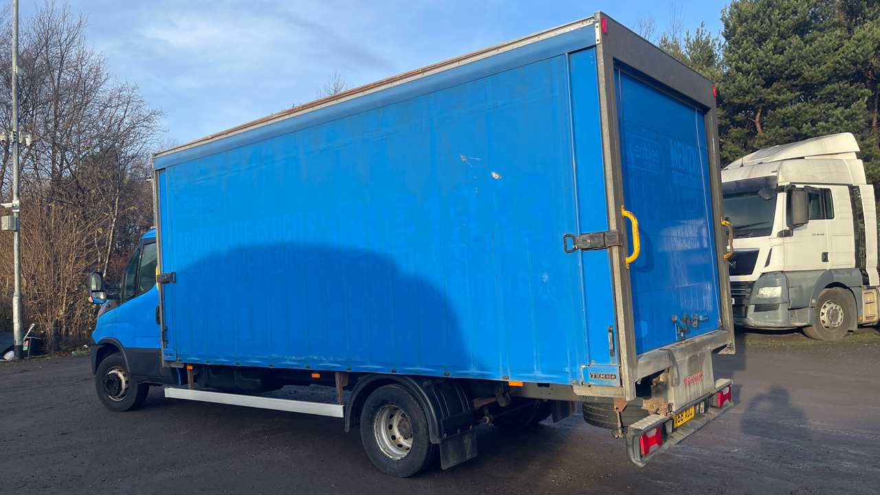 IVECO DAILY 72-180 - Curtainsider truck: picture 3 IVECO DAILY 72-180 - Curtainsider truck: picture 3
