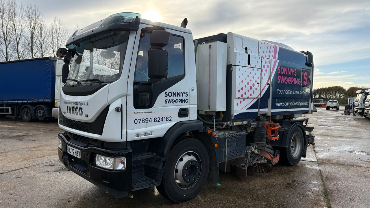 IVECO EUROCARGO 150-250 - Road sweeper: picture 2 IVECO EUROCARGO 150-250 - Road sweeper: picture 2