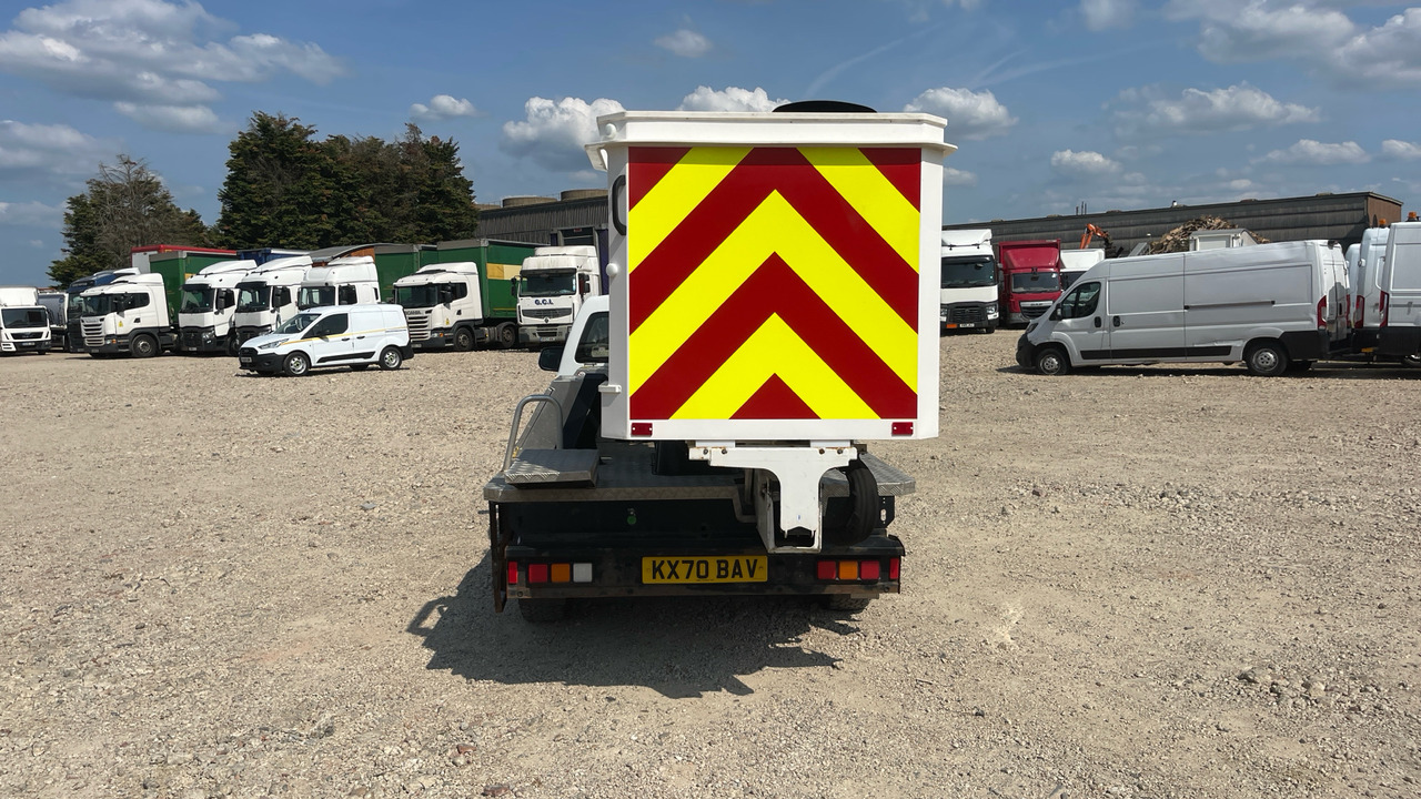 Truck mounted aerial platform Isuzu D-Max: picture 9