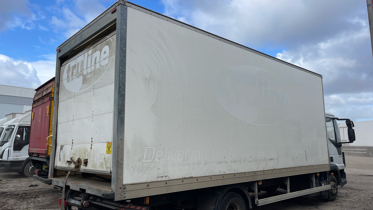 Iveco Eurocargo 75-160 - Box truck: picture 5 Iveco Eurocargo 75-160 - Box truck: picture 5