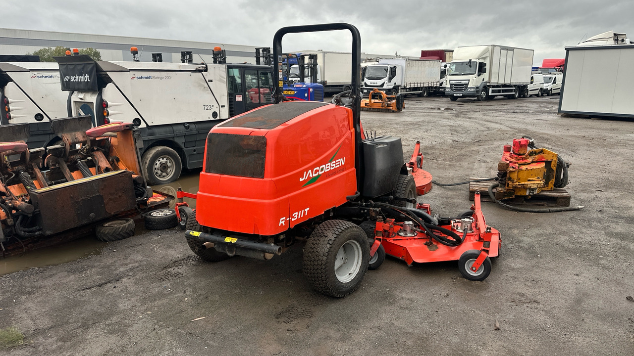 Jacobsen R311T - Garden mower: picture 4 Jacobsen R311T - Garden mower: picture 4