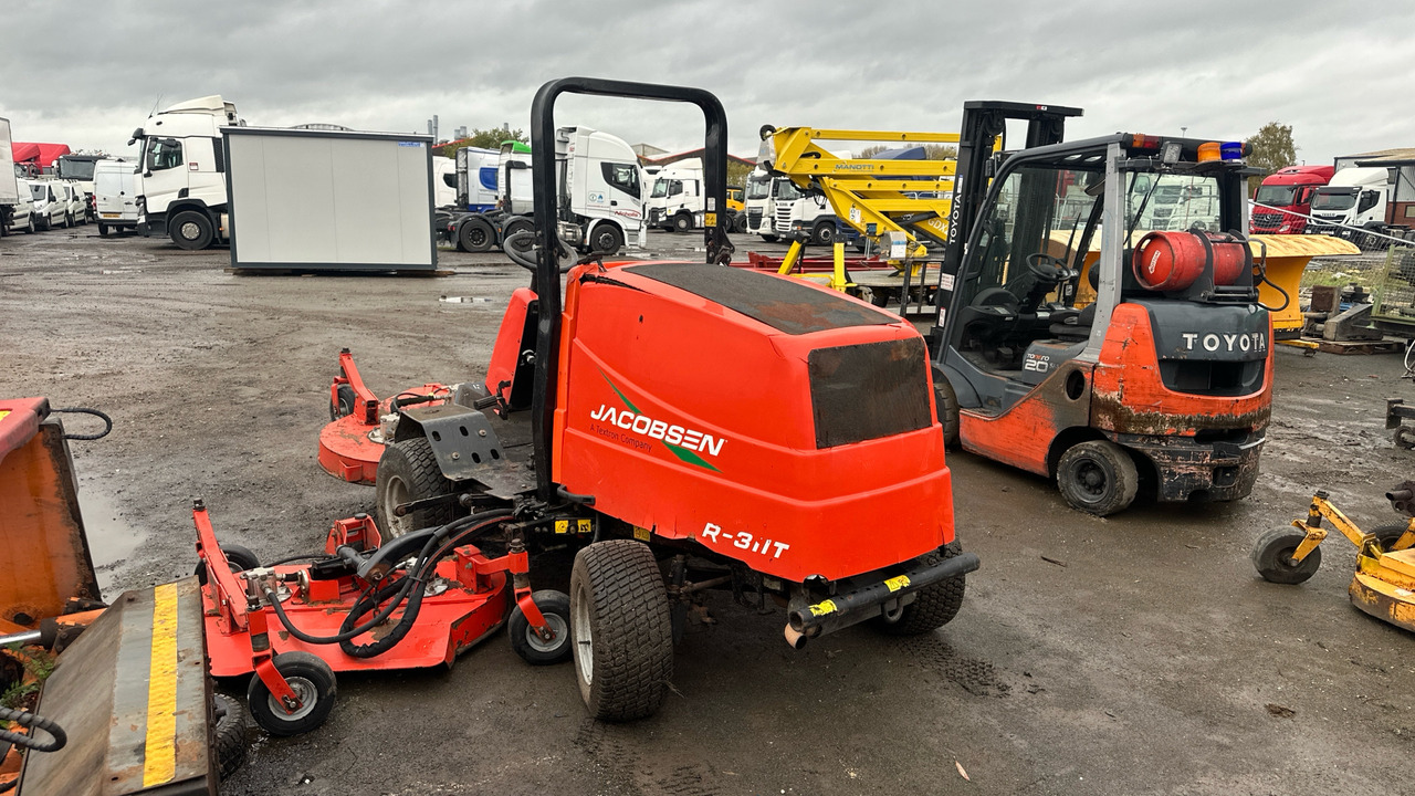 Jacobsen R311T - Garden mower: picture 3 Jacobsen R311T - Garden mower: picture 3