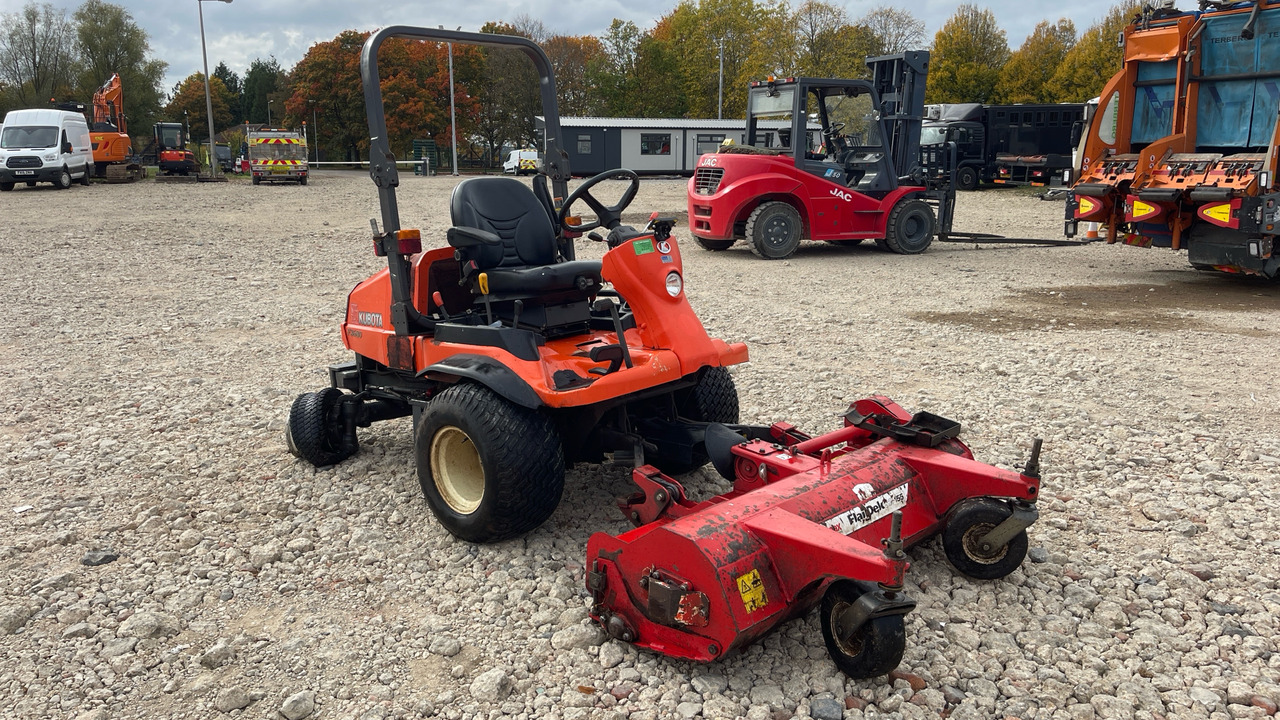 KUBOTA F3680 - Garden mower: picture 1 KUBOTA F3680 - Garden mower: picture 1