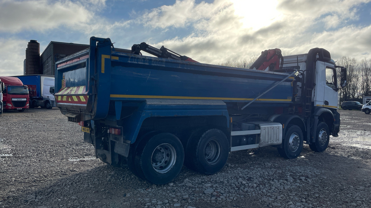 MERCEDES-BENZ AROCS - Tipper, Crane truck: picture 4 MERCEDES-BENZ AROCS - Tipper, Crane truck: picture 4