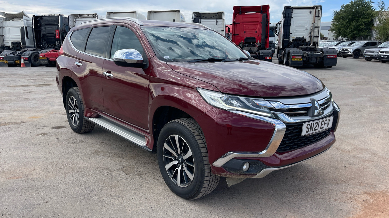 MITSUBISHI SHOGUN SPORT 2.4 DI-DC - SUV: picture 1 MITSUBISHI SHOGUN SPORT 2.4 DI-DC - SUV: picture 1