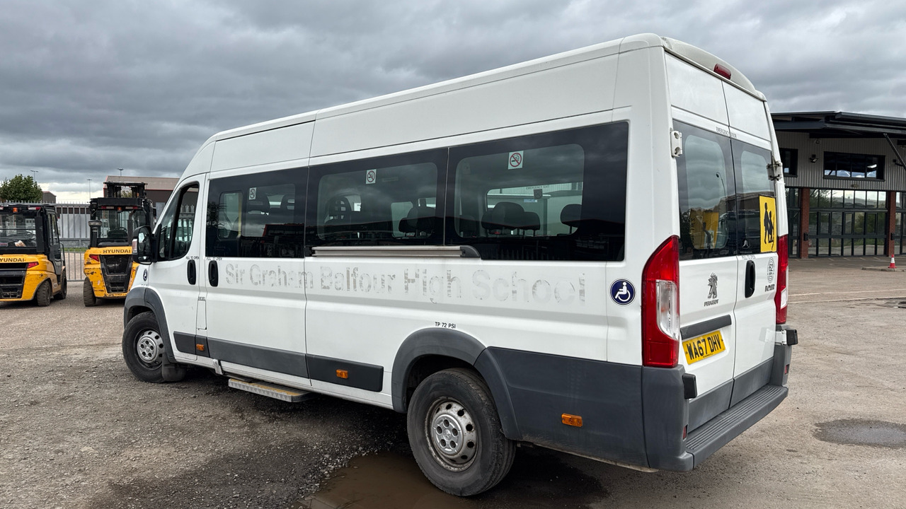 PEUGEOT BOXER 2.0 BLUEHDI 130PS - Minibus, Passenger van: picture 3 PEUGEOT BOXER 2.0 BLUEHDI 130PS - Minibus, Passenger van: picture 3