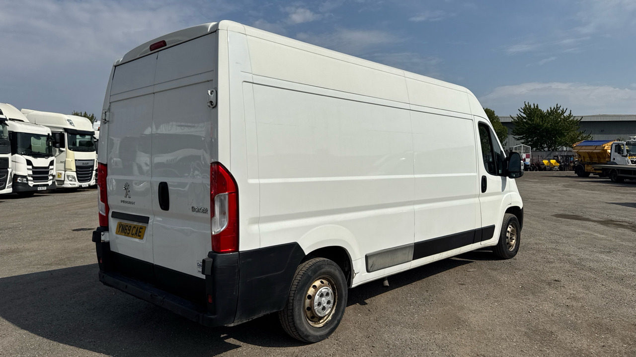 PEUGEOT BOXER 335 2.0 BLUEHDI 130PS - Refrigerated van: picture 4 PEUGEOT BOXER 335 2.0 BLUEHDI 130PS - Refrigerated van: picture 4