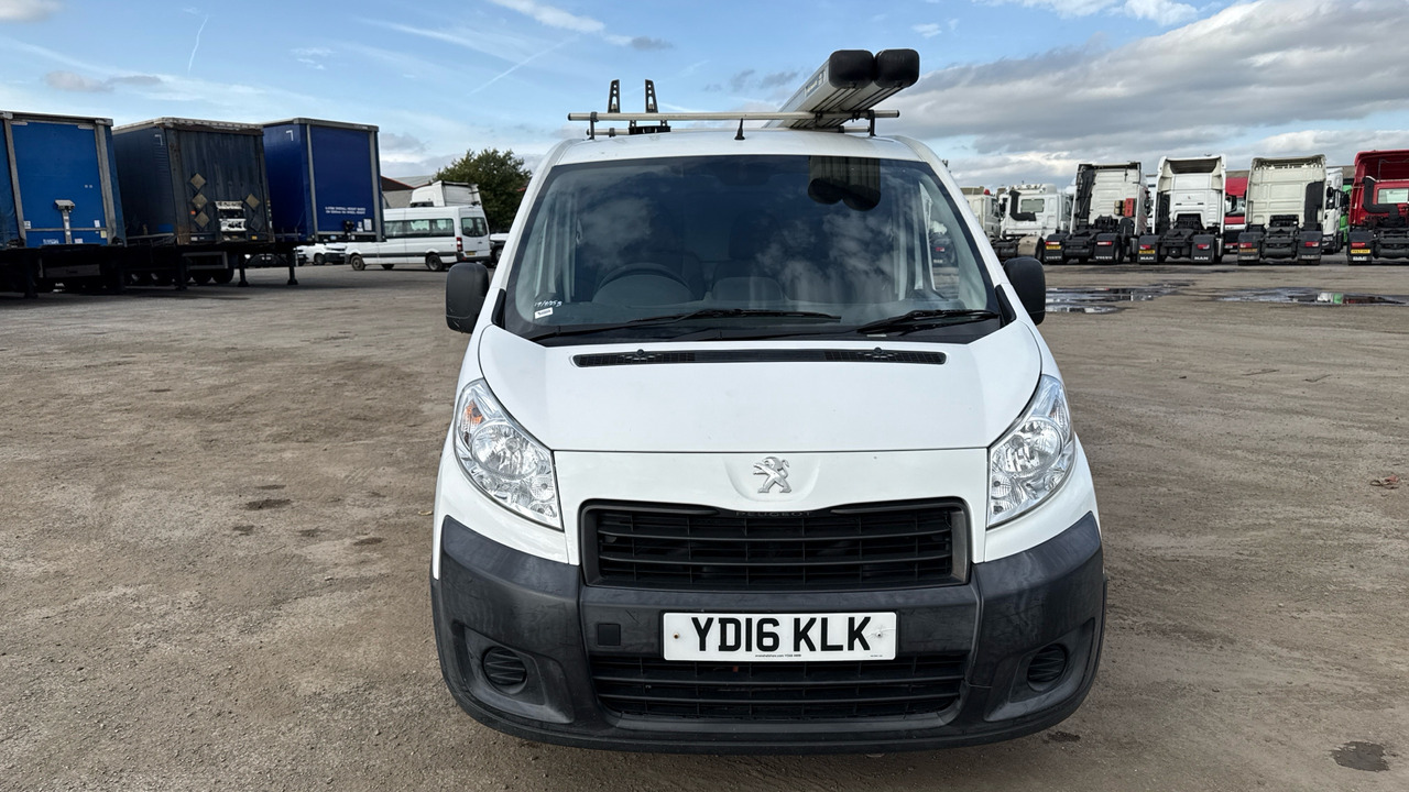 Small van PEUGEOT EXPERT 1000 1.6 HDI 90PS: picture 12