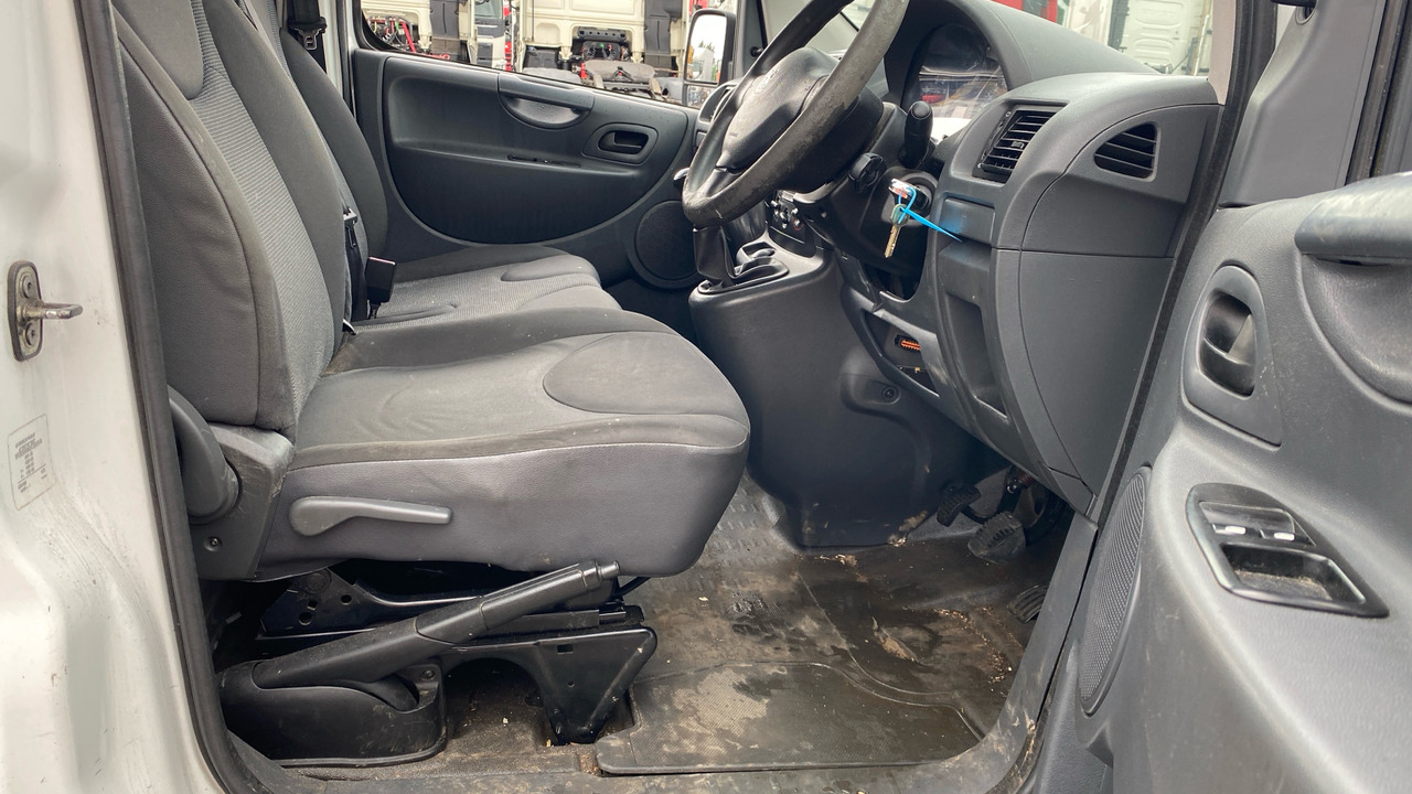 PEUGEOT EXPERT 1000 1.6 HDi 90PS - Small van: picture 5 PEUGEOT EXPERT 1000 1.6 HDi 90PS - Small van: picture 5