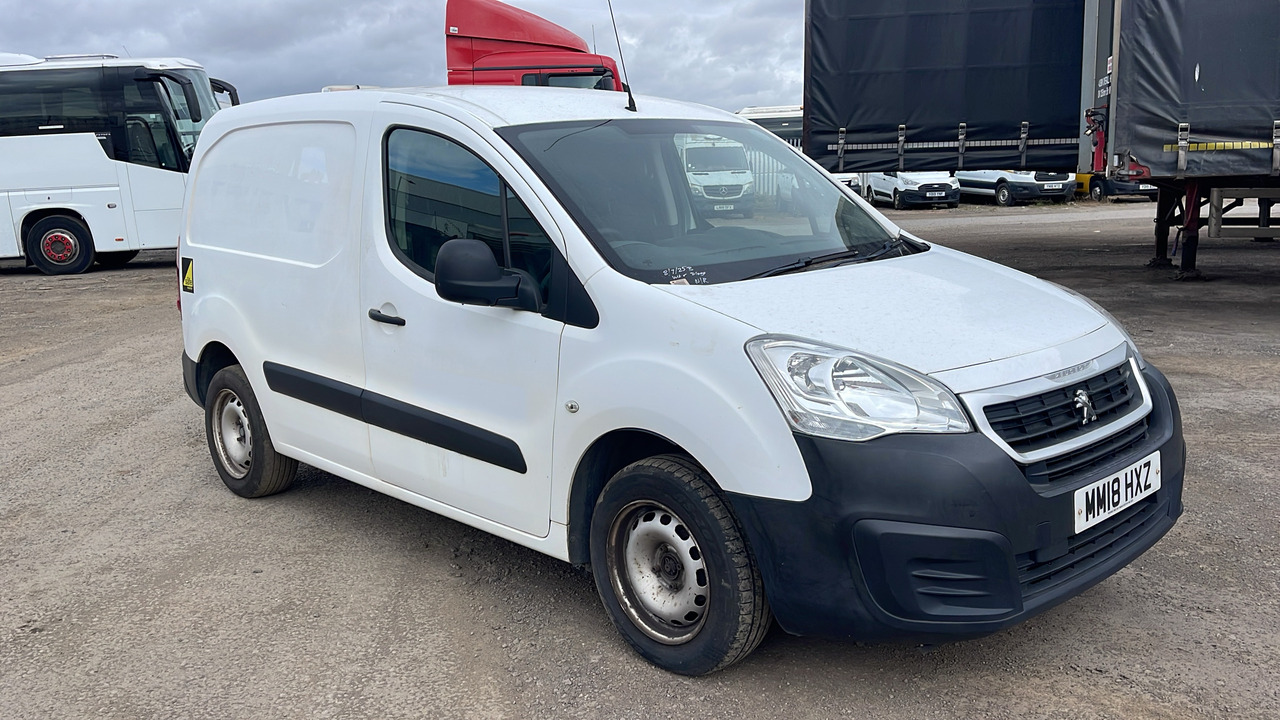 Peugeot Partner 850 SE 1.6 BLUEHDI 100PS - Small van: picture 1 Peugeot Partner 850 SE 1.6 BLUEHDI 100PS - Small van: picture 1