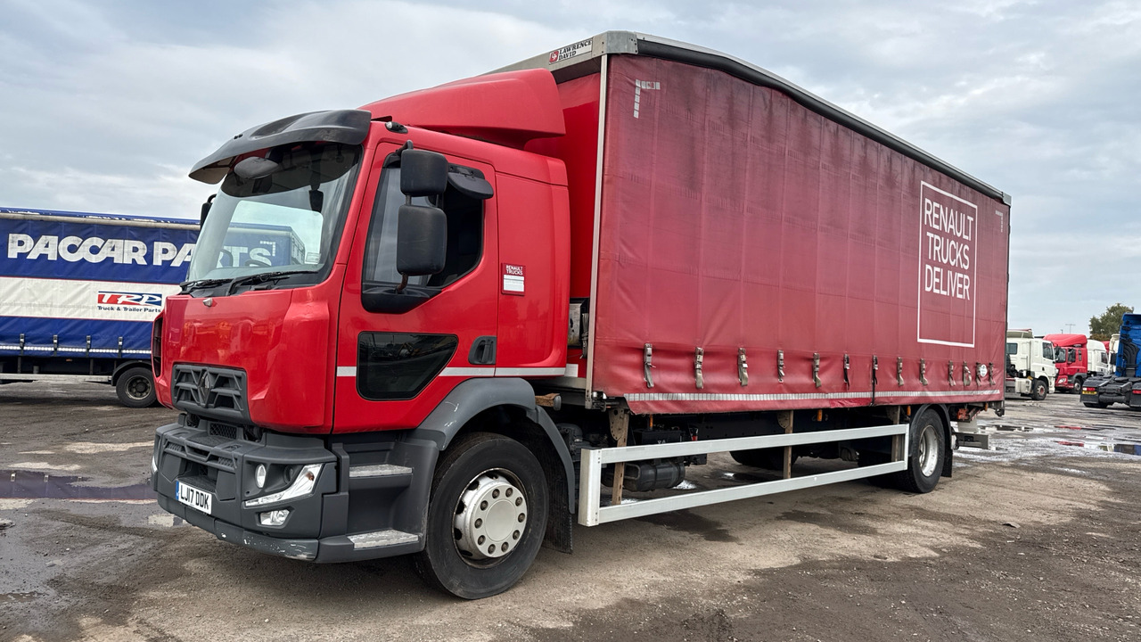 RENAULT D 18 - Curtainsider truck: picture 2 RENAULT D 18 - Curtainsider truck: picture 2