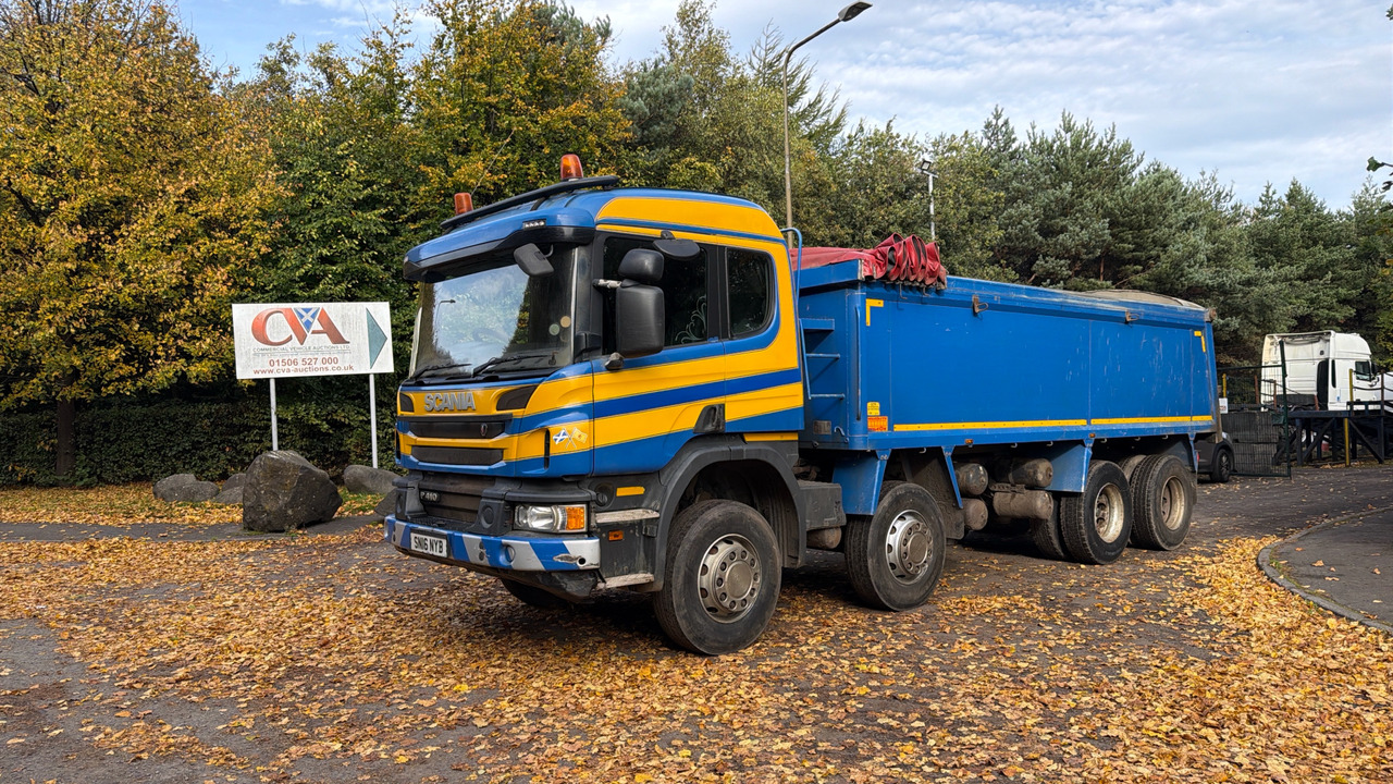 SCANIA P 410 - Tipper: picture 2 SCANIA P 410 - Tipper: picture 2