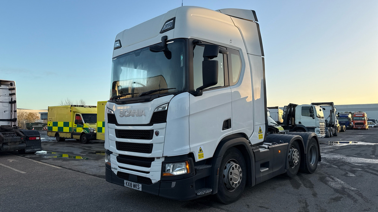 SCANIA R 450 - Tractor unit: picture 2 SCANIA R 450 - Tractor unit: picture 2