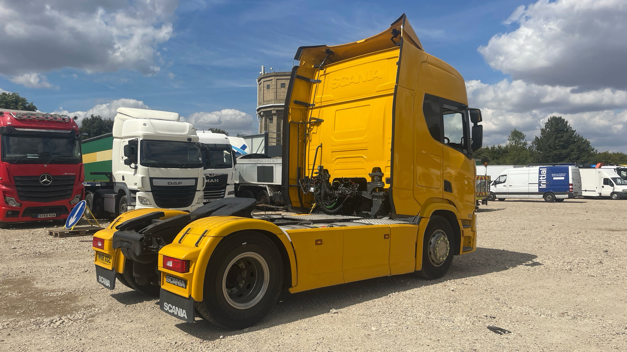 Scania R 410 - Tractor unit: picture 4 Scania R 410 - Tractor unit: picture 4