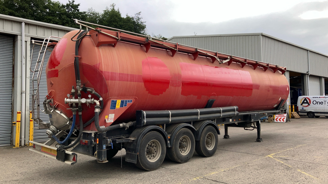 FELDBINDER TANKER - Trailer: picture 4 FELDBINDER TANKER - Trailer: picture 4