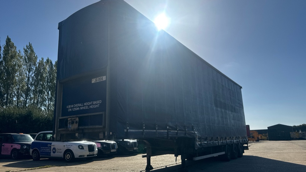 SDC - LAWRENCE DAVID CURTAINSIDE DOUBLE DECK STEPFRAME - Trailer: picture 3 SDC - LAWRENCE DAVID CURTAINSIDE DOUBLE DECK STEPFRAME - Trailer: picture 3