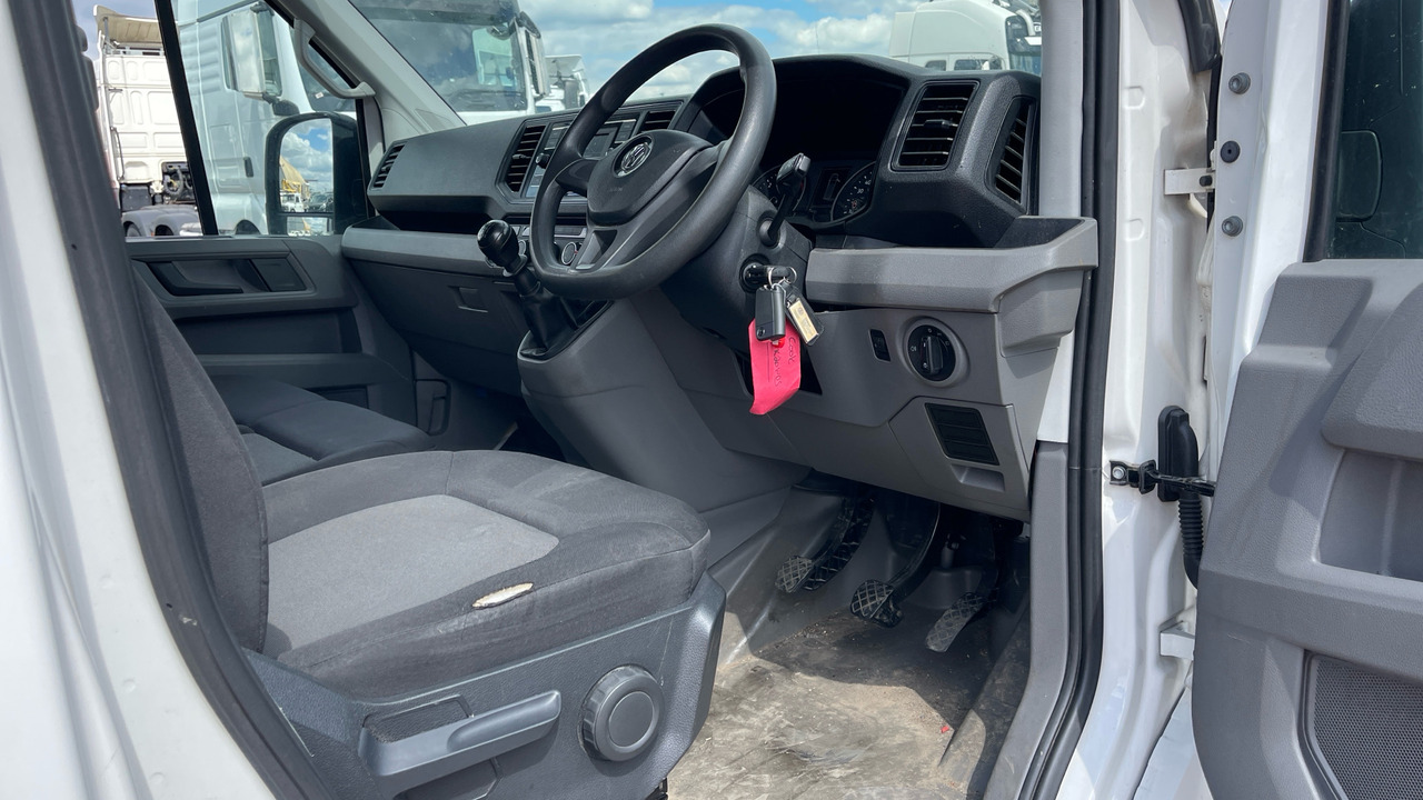 VOLKSWAGEN CRAFTER 2.0 TDI STARTLINE 140PS - Refrigerated van: picture 5 VOLKSWAGEN CRAFTER 2.0 TDI STARTLINE 140PS - Refrigerated van: picture 5