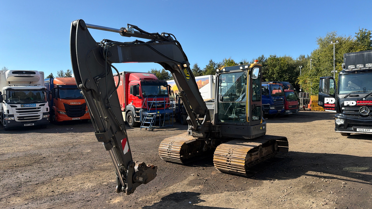 VOLVO ECR88D - Construction equipment: picture 2 VOLVO ECR88D - Construction equipment: picture 2