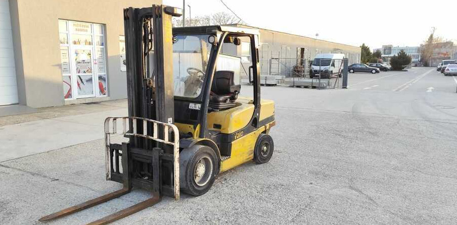 Yale GDP35VX - Diesel forklift: picture 1 Yale GDP35VX - Diesel forklift: picture 1