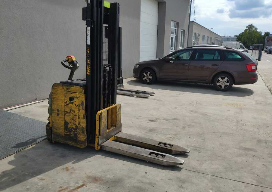 Yale MS16 AC - Stacker: picture 2 Yale MS16 AC - Stacker: picture 2