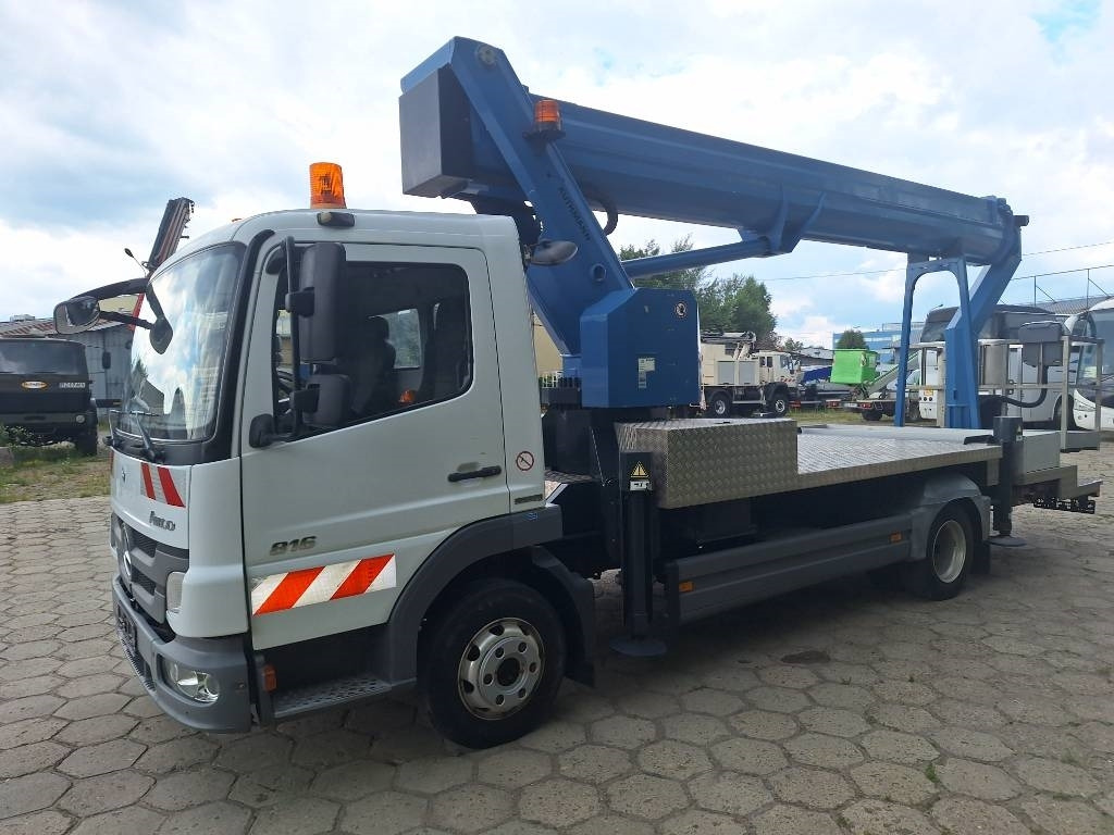 Mercedes-Benz Wumag WT 300 - Telescopic boom: picture 2 Mercedes-Benz Wumag WT 300 - Telescopic boom: picture 2