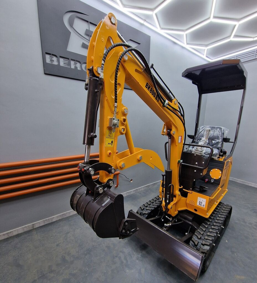 Berger Kraus BK800BS Nowa minikoparka Mini excavator Torsion arm - Mini excavator: picture 3 Berger Kraus BK800BS Nowa minikoparka Mini excavator Torsion arm - Mini excavator: picture 3