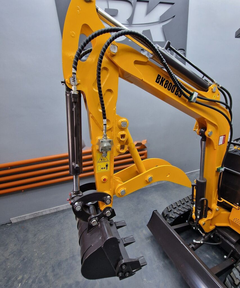 Berger Kraus BK800BS Nowa minikoparka Mini excavator Torsion arm - Mini excavator: picture 4 Berger Kraus BK800BS Nowa minikoparka Mini excavator Torsion arm - Mini excavator: picture 4