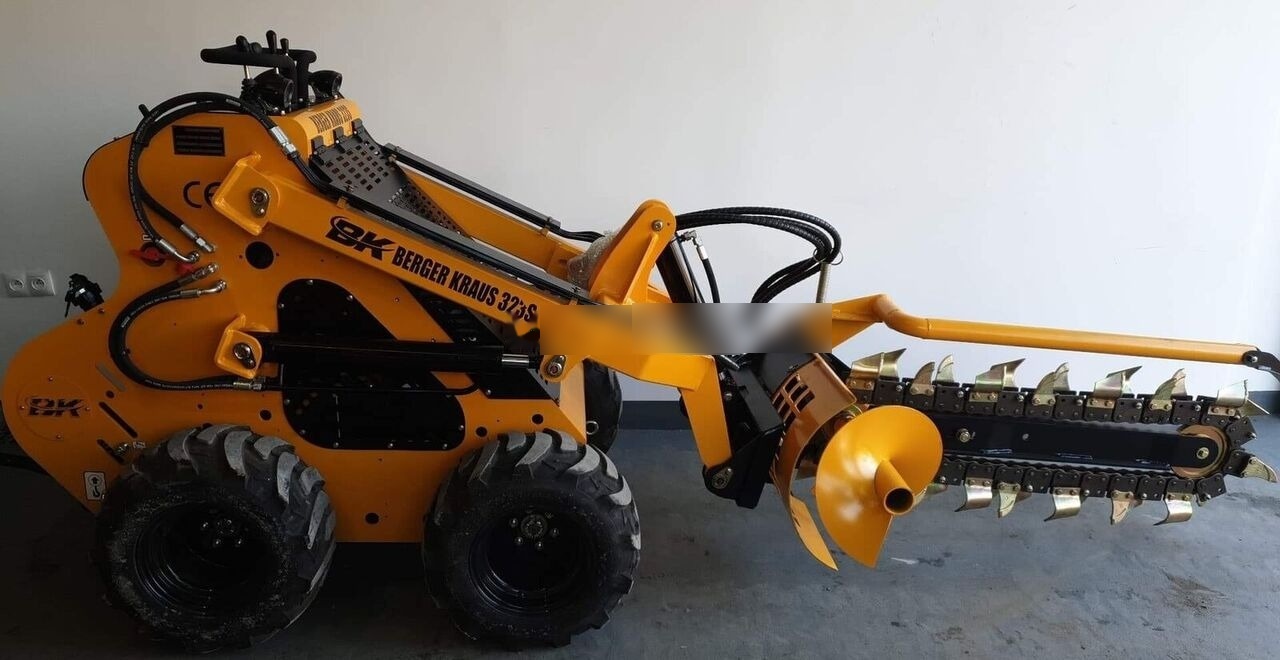 Berger Kraus Mini wheel loader 23KM Briggs 323S - Skid steer loader: picture 4 Berger Kraus Mini wheel loader 23KM Briggs 323S - Skid steer loader: picture 4