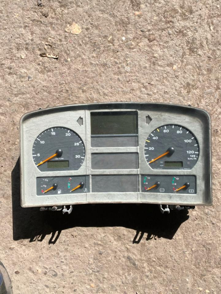 MAN Kombiinstrument Tacho 81272026127 - Tachograph for Truck: picture 1 MAN Kombiinstrument Tacho 81272026127 - Tachograph for Truck: picture 1