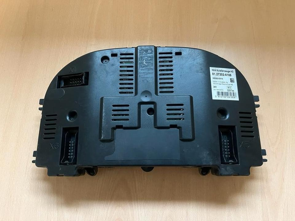 MAN Kombiinstrument Tacho 81272026185 - Dashboard for Truck: picture 3 MAN Kombiinstrument Tacho 81272026185 - Dashboard for Truck: picture 3