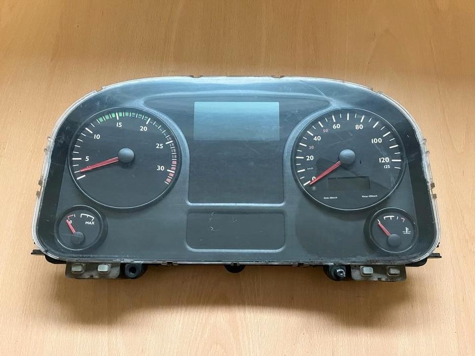 MAN Kombiinstrument Tacho 81272026185 - Dashboard for Truck: picture 1 MAN Kombiinstrument Tacho 81272026185 - Dashboard for Truck: picture 1