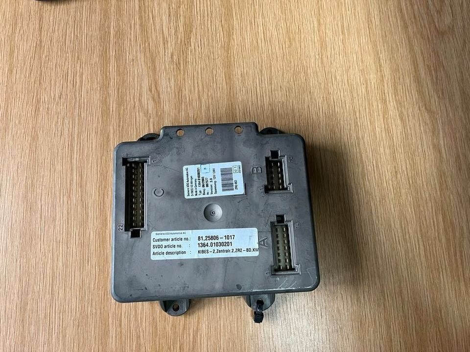 MAN Siemens VDO ZR2-BD Steuergerät 81.25806-1017 - ECU for Truck: picture 1 MAN Siemens VDO ZR2-BD Steuergerät 81.25806-1017 - ECU for Truck: picture 1