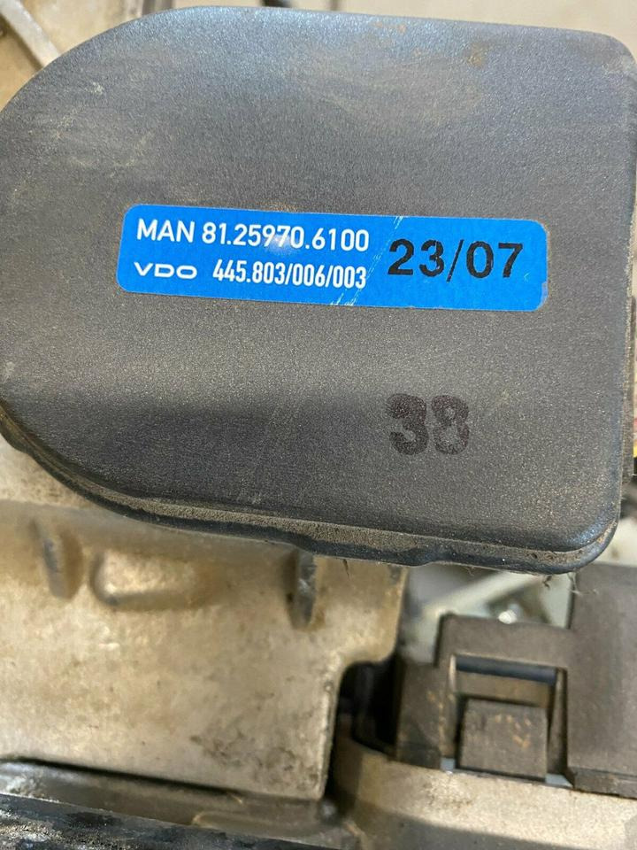 MAN TGA TGX Fußbremsventil Bremsventil 81.25970.6100 - Brake valve for Truck: picture 4 MAN TGA TGX Fußbremsventil Bremsventil 81.25970.6100 - Brake valve for Truck: picture 4