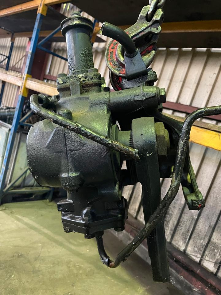 MAN TGX Lenkung Lenkgetriebe ZFLS 12 - Steering for Truck: picture 5 MAN TGX Lenkung Lenkgetriebe ZFLS 12 - Steering for Truck: picture 5